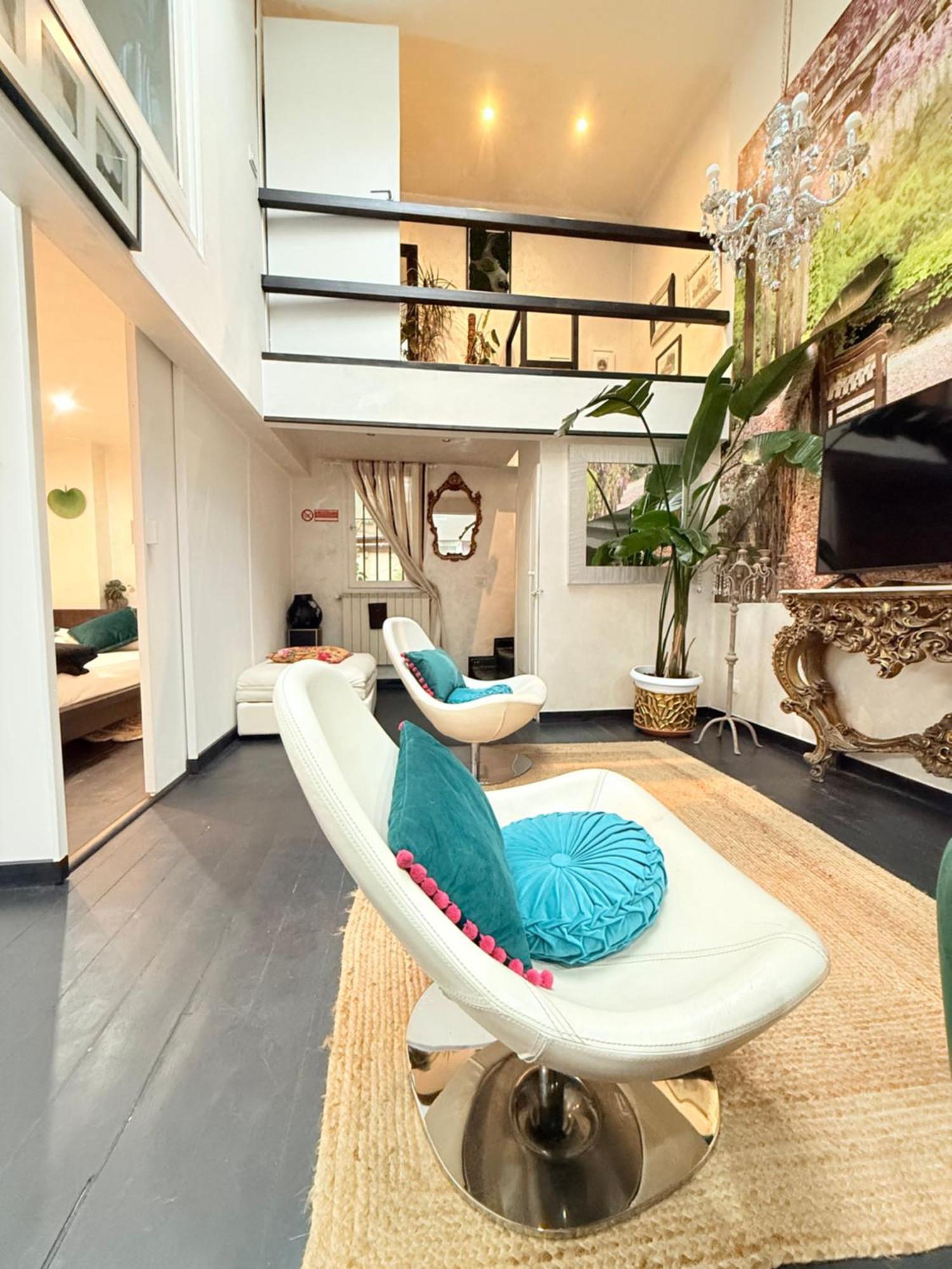 Luxury Piazza Di Spagna Escape With Terrace And Private