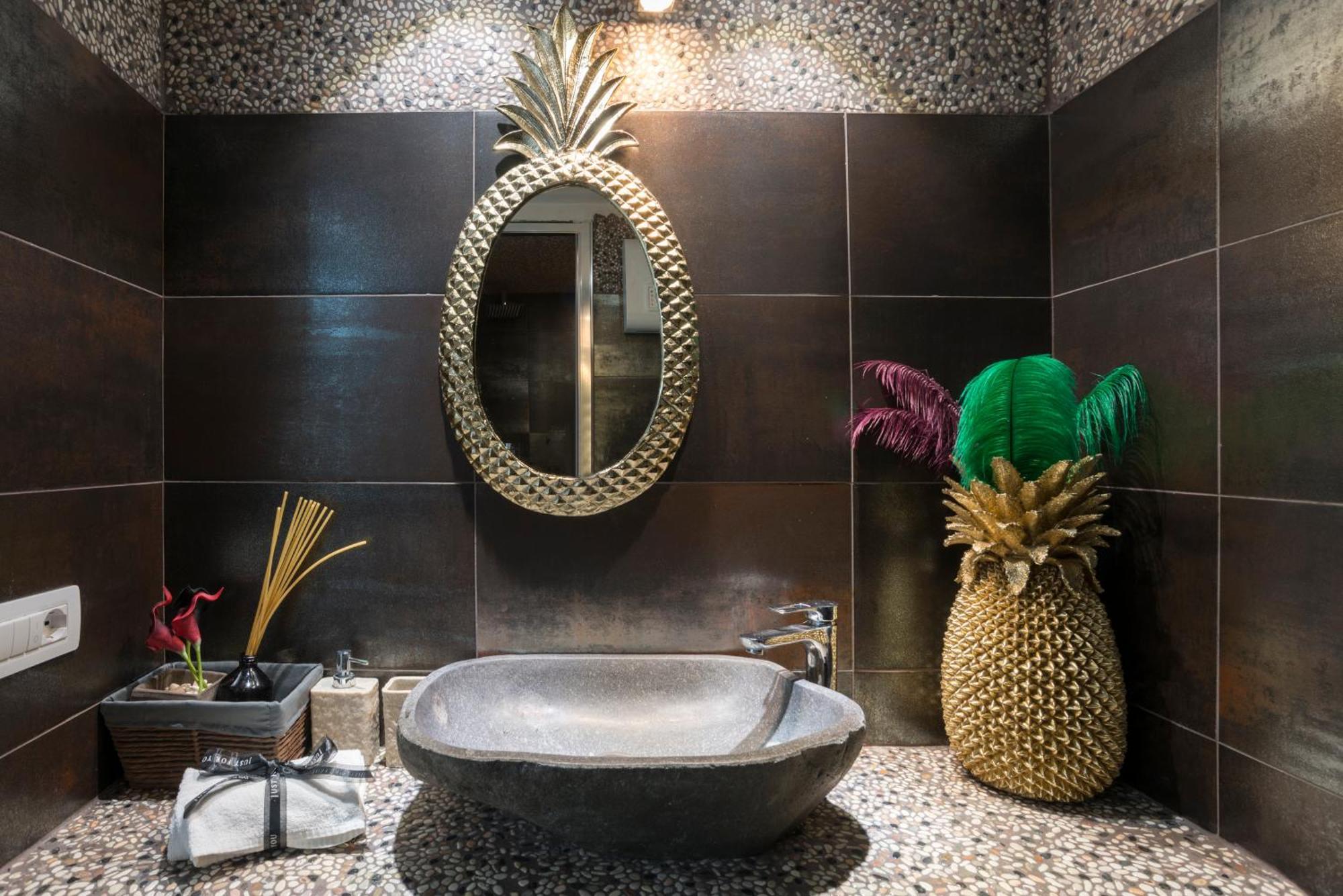 Luxury Piazza Di Spagna Escape With Terrace And Private