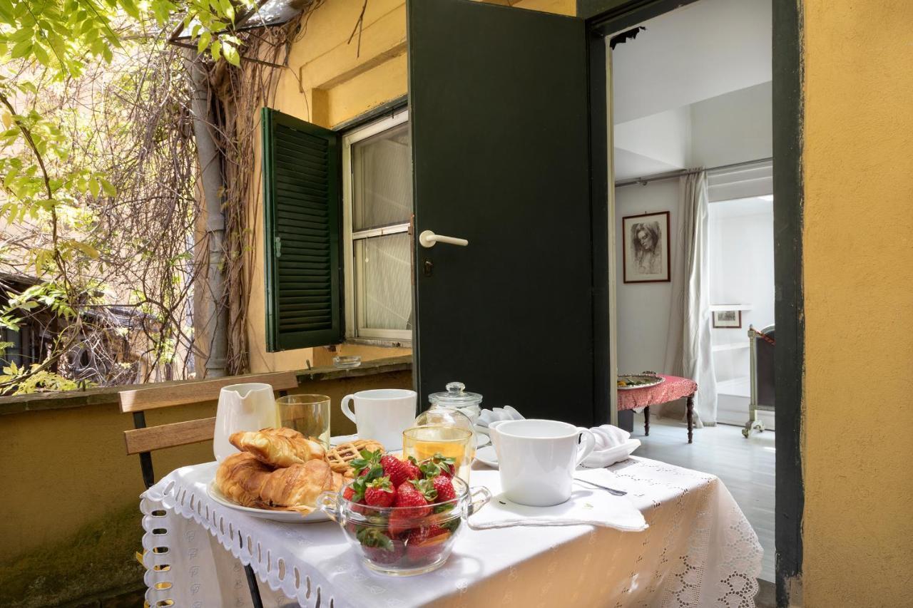 Luxury Piazza Di Spagna Escape With Terrace And Private Roma